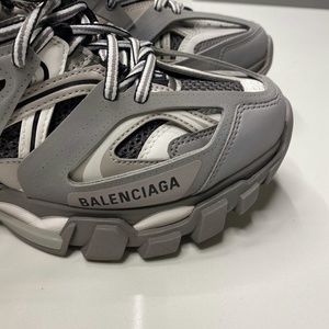 balenciaga shoes that light up